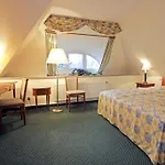 Parkhotel Oybin - Zur Alten Rodelbahn Hotel 3*
