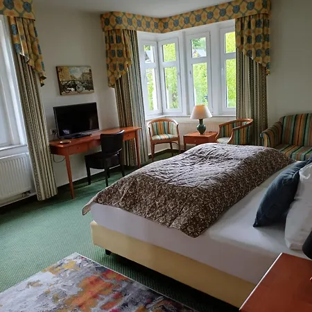 Parkhotel Oybin - Zur Alten Rodelbahn Kurort Oybin