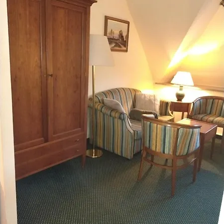 Parkhotel Oybin - Zur Alten Rodelbahn Hotel 3*