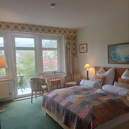 Parkhotel - Zur Alten Rodelbahn 3* كورورت أوبين